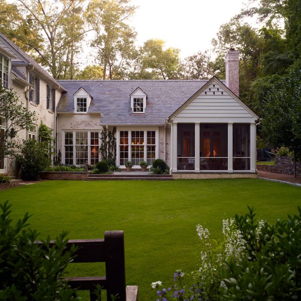 Frohsin Exterior Yard