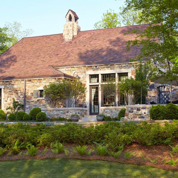Thompson Exterior